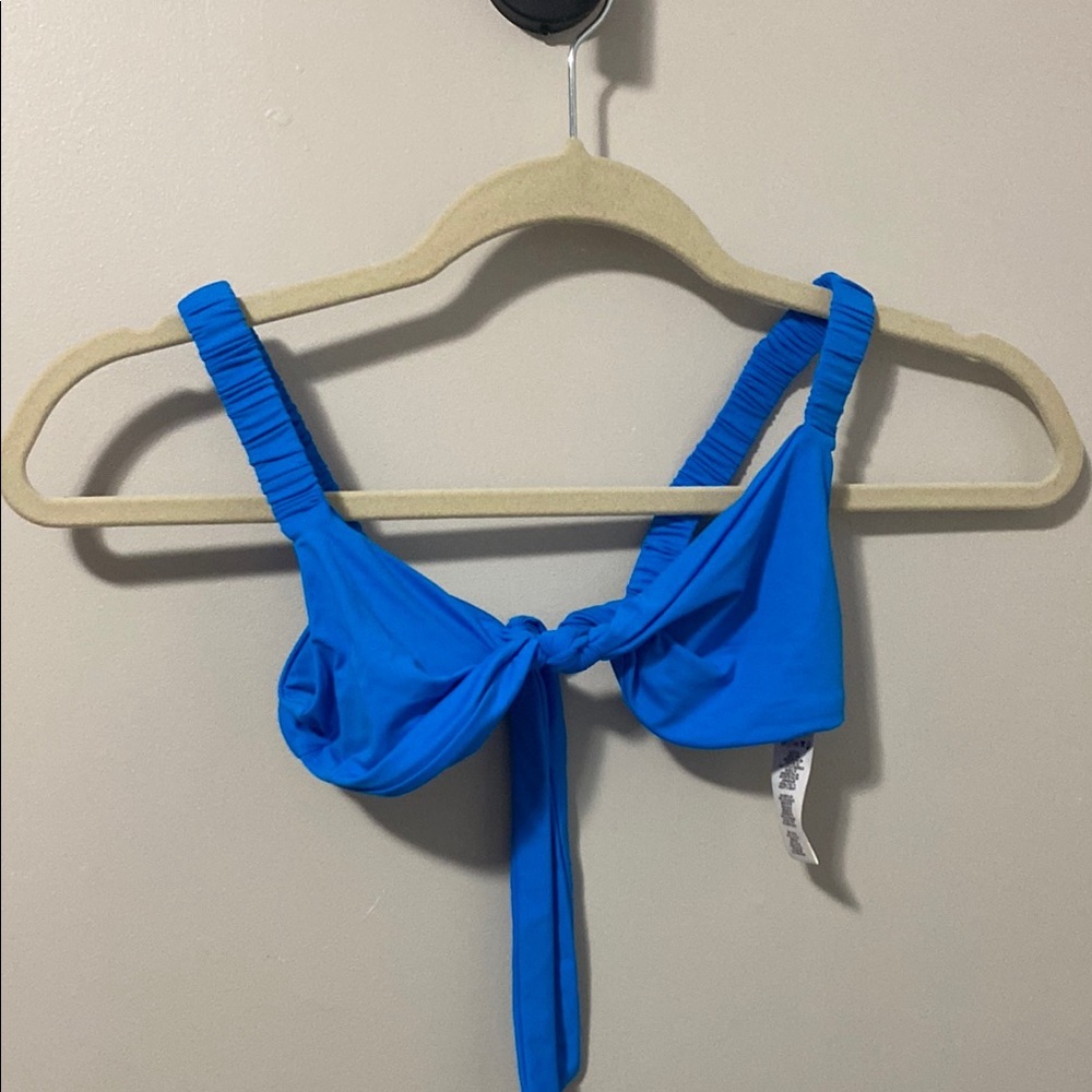 NWOT! Victoria‎ Secret Blue Bikini Top